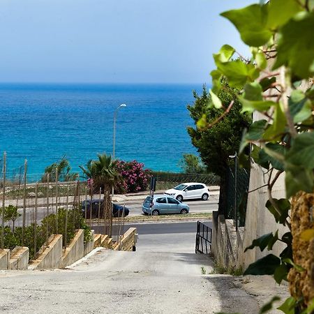 Appartamento Vista Mare カステッランマーレ・デル・ゴルフォ 部屋 写真