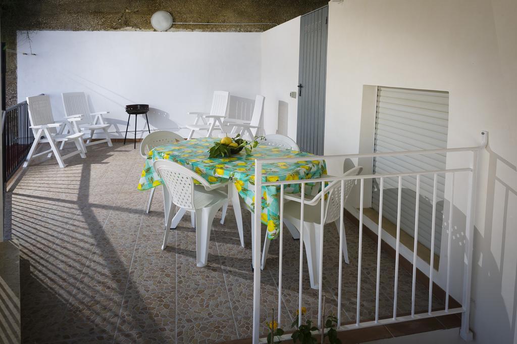 Appartamento Vista Mare カステッランマーレ・デル・ゴルフォ 部屋 写真